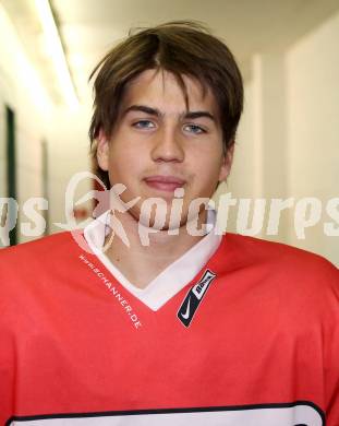 Eishockey. KAC U20. Pfingstner Florian. Klagenfurt, 29.8.2011.
Foto: Kuess
---
pressefotos, pressefotografie, kuess, qs, qspictures, sport, bild, bilder, bilddatenbank