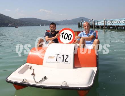 Fussball. 1. Liga. WAC/St. Andrae. Trainer Nenad Bjelica, Co-Trainer Slobodan Grubor. Klagenfurt, 24.8.2011.
Foto: Kuess
---
pressefotos, pressefotografie, kuess, qs, qspictures, sport, bild, bilder, bilddatenbank