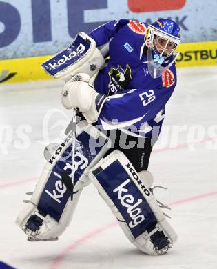 EBEL. Eishockey Bundesliga. EC Pasut VSV gegen Iserlohn Roosters.  Bernhard Starkbaum (VSV). Villach, am 28.8.2011.
Foto: Kuess 


---
pressefotos, pressefotografie, kuess, qs, qspictures, sport, bild, bilder, bilddatenbank