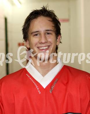 Eishockey. KAC U20. Boyer Maximilian. Klagenfurt, 29.8.2011.
Foto: Kuess
---
pressefotos, pressefotografie, kuess, qs, qspictures, sport, bild, bilder, bilddatenbank