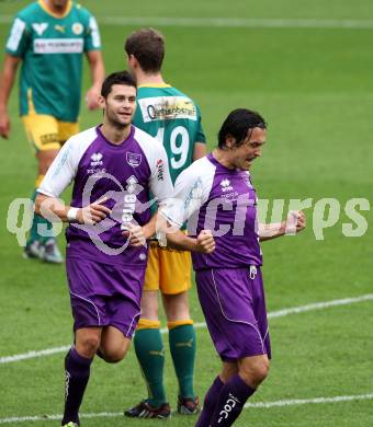 Fussball Regionalliga. SK Austria Klagenfurt gegen Voecklamarkt. Torjubel Almedin Hota, Stephan Buergler (Austria). Klagenfurt, am 2.9.2011.
Foto: Kuess
---
pressefotos, pressefotografie, kuess, qs, qspictures, sport, bild, bilder, bilddatenbank