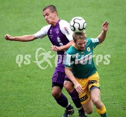 Fussball Regionalliga. SK Austria Klagenfurt gegen Voecklamarkt. Stefan Korepp (Austria), Markus Lexl  (Voecklamarkt). Klagenfurt, am 2.9.2011.
Foto: Kuess
---
pressefotos, pressefotografie, kuess, qs, qspictures, sport, bild, bilder, bilddatenbank