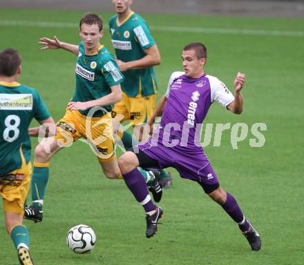 Fussball Regionalliga. SK Austria Klagenfurt gegen Voecklamarkt. Stefan Korepp (Austria), Stefan Kirnbauer  (Voecklamarkt). Klagenfurt, am 2.9.2011.
Foto: Kuess
---
pressefotos, pressefotografie, kuess, qs, qspictures, sport, bild, bilder, bilddatenbank