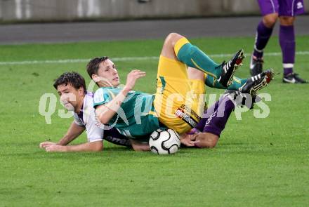 Fussball Regionalliga. SK Austria Klagenfurt gegen Voecklamarkt. Christian Sablatnig (Austria), Manuel Gegenleitner (Voecklamarkt). Klagenfurt, am 2.9.2011.
Foto: Kuess
---
pressefotos, pressefotografie, kuess, qs, qspictures, sport, bild, bilder, bilddatenbank