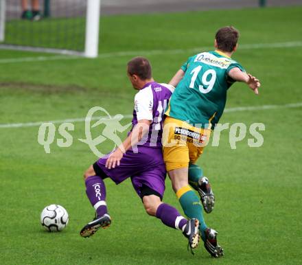 Fussball Regionalliga. SK Austria Klagenfurt gegen Voecklamarkt. Stefan Korepp (Austria), Thomas Langanda  (Voecklamarkt). Klagenfurt, am 2.9.2011.
Foto: Kuess
---
pressefotos, pressefotografie, kuess, qs, qspictures, sport, bild, bilder, bilddatenbank