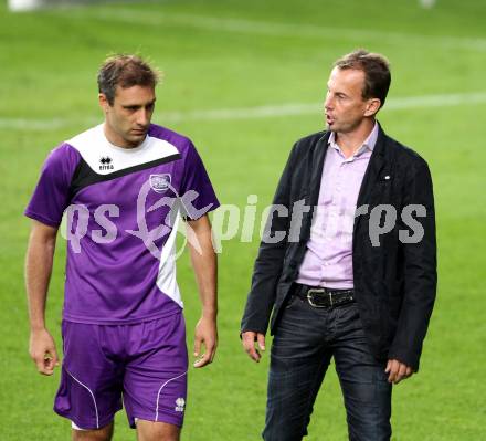 Fussball Regionalliga. SK Austria Klagenfurt gegen Voecklamarkt. Marco Reich, Trainer Dietmar Thuller (Austria). Klagenfurt, am 2.9.2011.
Foto: Kuess
---
pressefotos, pressefotografie, kuess, qs, qspictures, sport, bild, bilder, bilddatenbank