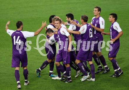 Fussball Regionalliga. SK Austria Klagenfurt gegen Voecklamarkt. Torjubel(Austria). Klagenfurt, am 2.9.2011.
Foto: Kuess
---
pressefotos, pressefotografie, kuess, qs, qspictures, sport, bild, bilder, bilddatenbank