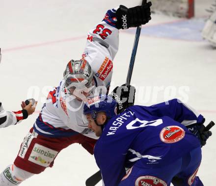 EBEL. Eishockey Bundesliga. EC Pasut VSV gegen Ritten Sport Bozen.  Roland Kaspitz,  (VSV), Thomas Spinell (Ritten Sport Bozen). Villach, am 4.9.2011.
Foto: Kuess 


---
pressefotos, pressefotografie, kuess, qs, qspictures, sport, bild, bilder, bilddatenbank