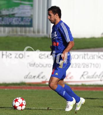 Fussball Kaerntner Liga. Voelkermarkt gegen Hermagor. Fuad Gazibegovic (Hermagor). Voelkermarkt, am 3.9.2011.
Foto: Kuess
---
pressefotos, pressefotografie, kuess, qs, qspictures, sport, bild, bilder, bilddatenbank