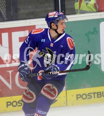 EBEL. Eishockey Bundesliga. EC Pasut VSV gegen Ritten Sport Bozen.  Patrick Platzer (VSV). Villach, am 4.9.2011.
Foto: Kuess 


---
pressefotos, pressefotografie, kuess, qs, qspictures, sport, bild, bilder, bilddatenbank