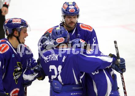 EBEL. Eishockey Bundesliga. EC Pasut VSV gegen Ritten Sport Bozen.  Torjubel VSV. Villach, am 4.9.2011.
Foto: Kuess 


---
pressefotos, pressefotografie, kuess, qs, qspictures, sport, bild, bilder, bilddatenbank