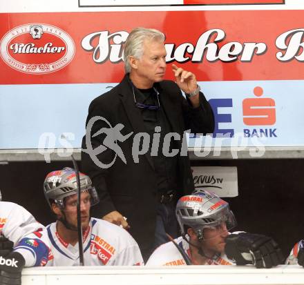 EBEL. Eishockey Bundesliga. EC Pasut VSV gegen Ritten Sport Bozen.  Trainer Greg Holst (Ritten Sport Bozen). Villach, am 4.9.2011.
Foto: Kuess 


---
pressefotos, pressefotografie, kuess, qs, qspictures, sport, bild, bilder, bilddatenbank