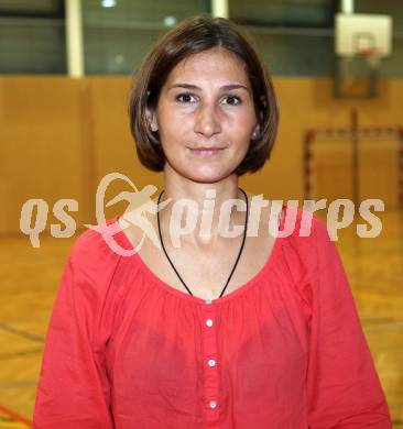 Handball Testspiel. SG Witasek Feldkirchen gegen Celje (SLO). Gabriela Rotis-Nagy (Feldkirchen). Feldkirchen, 31.8.2011.
Foto: Kuess

---
pressefotos, pressefotografie, kuess, qs, qspictures, sport, bild, bilder, bilddatenbank