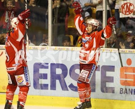 EBEL. Eishockey Bundesliga.  KAC gegen EC Red Bull Salzburg. Torjubel SPURGEON Tyler, SCOFIELD Tyler (KAC). Klagenfurt, 9.9.2011.
Foto: Kuess 

---
pressefotos, pressefotografie, kuess, qs, qspictures, sport, bild, bilder, bilddatenbank