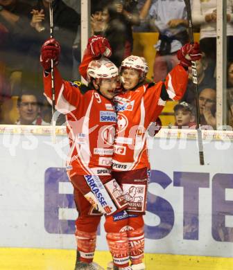 EBEL. Eishockey Bundesliga.  KAC gegen EC Red Bull Salzburg. Torjubel SPURGEON Tyler, SCOFIELD Tyler (KAC). Klagenfurt, 9.9.2011.
Foto: Kuess 

---
pressefotos, pressefotografie, kuess, qs, qspictures, sport, bild, bilder, bilddatenbank