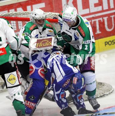 EBEL. Eishockey Bundesliga. EC Rekord Fenster VSV gegen HDD TILIA Olimpija Ljubljana. Tomaz Razingar,(VSV),  Jean Philippe Lamoureux, Brad Cole  (Laibach). Villach, am 9.9.2011.
Foto: Kuess 


---
pressefotos, pressefotografie, kuess, qs, qspictures, sport, bild, bilder, bilddatenbank