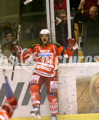 EBEL. Eishockey Bundesliga.  KAC gegen EC Red Bull Salzburg. Torjubel REICHEL Johannes (KAC). Klagenfurt, 9.9.2011.
Foto: Kuess 

---
pressefotos, pressefotografie, kuess, qs, qspictures, sport, bild, bilder, bilddatenbank