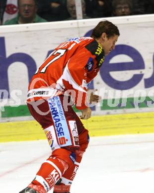 EBEL. Eishockey Bundesliga.  KAC gegen EC Red Bull Salzburg. HAGER Gregor (KAC). Klagenfurt, 9.9.2011.
Foto: Kuess 

---
pressefotos, pressefotografie, kuess, qs, qspictures, sport, bild, bilder, bilddatenbank