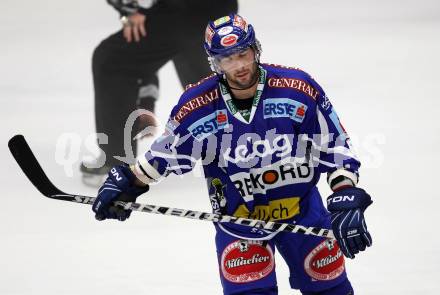 EBEL. Eishockey Bundesliga. EC Rekord Fenster VSV gegen HDD TILIA Olimpija Ljubljana. Pierre Luc Sleigher (VSV). Villach, am 9.9.2011.
Foto: Kuess 


---
pressefotos, pressefotografie, kuess, qs, qspictures, sport, bild, bilder, bilddatenbank