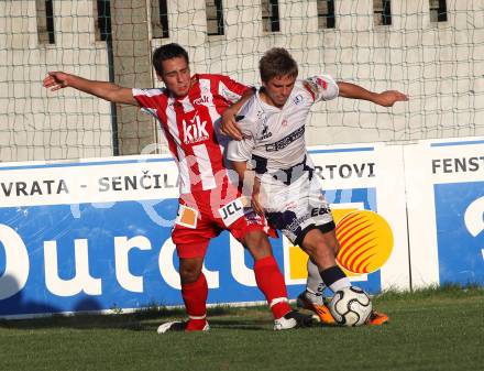 Fussball Regionalliga. SAK gegen GAK. Grega Triplat (SAK), Stefan Nutz (GAK). Klagenfurt, am 10.11.2011.
Foto: Kuess
---
pressefotos, pressefotografie, kuess, qs, qspictures, sport, bild, bilder, bilddatenbank