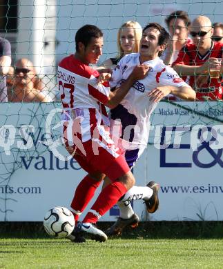 Fussball Regionalliga. SAK gegen GAK. Thomas Riedl (SAK), Christian Schilling (GAK). Klagenfurt, am 10.11.2011.
Foto: Kuess
---
pressefotos, pressefotografie, kuess, qs, qspictures, sport, bild, bilder, bilddatenbank