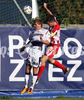 Fussball Regionalliga. SAK gegen GAK. Grega Triplat (SAK), Christian Deutschmann (GAK). Klagenfurt, am 10.11.2011.
Foto: Kuess
---
pressefotos, pressefotografie, kuess, qs, qspictures, sport, bild, bilder, bilddatenbank