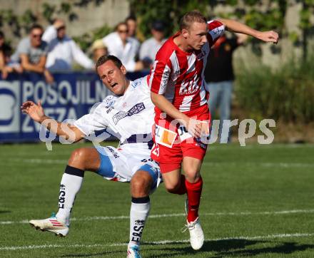 Fussball Regionalliga. SAK gegen GAK. Florian Oberrisser (SAK), Patrick Durlacher (GAK). Klagenfurt, am 10.11.2011.
Foto: Kuess
---
pressefotos, pressefotografie, kuess, qs, qspictures, sport, bild, bilder, bilddatenbank