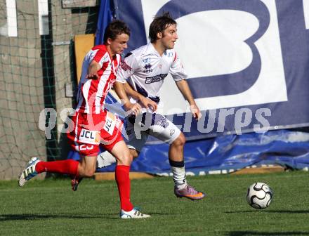 Fussball Regionalliga. SAK gegen GAK. Helmut Koenig (SAK), Michael Hofer (GAK). Klagenfurt, am 10.11.2011.
Foto: Kuess
---
pressefotos, pressefotografie, kuess, qs, qspictures, sport, bild, bilder, bilddatenbank