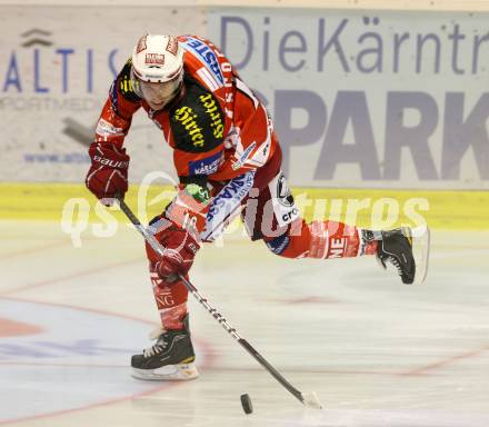 EBEL. Eishockey Bundesliga.  KAC gegen EC Red Bull Salzburg. Scofield Tyler (KAC). Klagenfurt, 9.9.2011.
Foto: Kuess 

---
pressefotos, pressefotografie, kuess, qs, qspictures, sport, bild, bilder, bilddatenbank