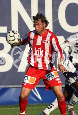 Fussball Regionalliga. SAK gegen GAK. Roland Kollmann (GAK). Klagenfurt, am 10.11.2011.
Foto: Kuess
---
pressefotos, pressefotografie, kuess, qs, qspictures, sport, bild, bilder, bilddatenbank