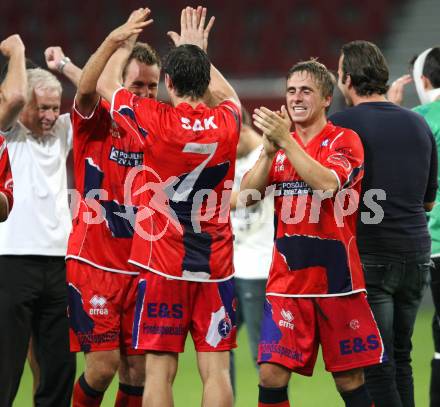 Fussball. Regionalliga. SK Austria Klagenfurt gegen SAK. Jubel (SAK). Klagenfurt, 16.9.2011.
Foto: Kuess

---
pressefotos, pressefotografie, kuess, qs, qspictures, sport, bild, bilder, bilddatenbank