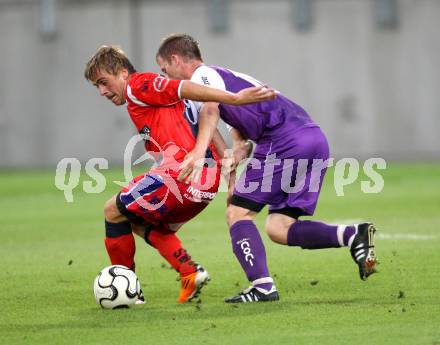 Fussball. Regionalliga. SK Austria Klagenfurt gegen SAK. Radinger Patrick Peter (Austria Klagenfurt), Triplat Grega (SAK). Klagenfurt, 16.9.2011.
Foto: Kuess

---
pressefotos, pressefotografie, kuess, qs, qspictures, sport, bild, bilder, bilddatenbank