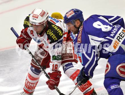 EBEL. Eishockey Bundesliga. EC Rekord Fenster VSV gegen EC KAC. Roland Kaspitz,  (VSV), Thomas Koch (KAC). Villach, am 18.9.2011.
Foto: Kuess 


---
pressefotos, pressefotografie, kuess, qs, qspictures, sport, bild, bilder, bilddatenbank