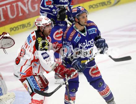 EBEL. Eishockey Bundesliga. EC Rekord Fenster VSV gegen EC KAC. Pierre Luc Sleigher, (VSV),  Martin Schumnig  (KAC). Villach, am 18.9.2011.
Foto: Kuess 


---
pressefotos, pressefotografie, kuess, qs, qspictures, sport, bild, bilder, bilddatenbank