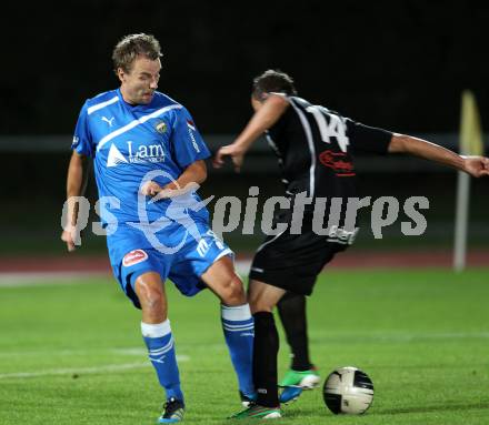 Fussball OEFB Cup. VSV gegen Hartberg. Stefan Friessnegger (VSV), Manuel Prietl (Hartberg). Villach, am 20.9.2011.
Foto: Kuess
---
pressefotos, pressefotografie, kuess, qs, qspictures, sport, bild, bilder, bilddatenbank