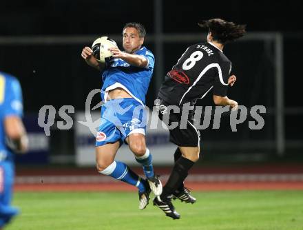 Fussball OEFB Cup. VSV gegen Hartberg. Darko Djukic (VSV), Robert Strobl (Hartberg). Villach, am 20.9.2011.
Foto: Kuess
---
pressefotos, pressefotografie, kuess, qs, qspictures, sport, bild, bilder, bilddatenbank