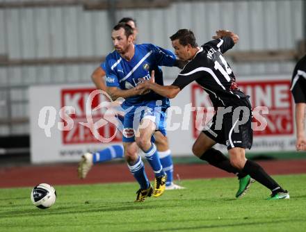 Fussball OEFB Cup. VSV gegen Hartberg. TRok Pavlicic (VSV), Manuel Prietl (Hartberg). Villach, am 20.9.2011.
Foto: Kuess
---
pressefotos, pressefotografie, kuess, qs, qspictures, sport, bild, bilder, bilddatenbank