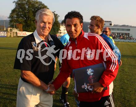 Fussball. OEFB Cup. SAK gegen Red Bull Salzburg. Trainer Alois Jagodic,  (SAK), Trainer Moniz Ricardo (Salzburg). Klagenfurt, 21.9.2011.
Foto: Kuess
---
pressefotos, pressefotografie, kuess, qs, qspictures, sport, bild, bilder, bilddatenbank