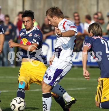 Fussball. OEFB Cup. SAK gegen Red Bull Salzburg. Darijo Biscan,  (SAK), Anton Samper Jose Maria (Salzburg). Klagenfurt, 21.9.2011.
Foto: Kuess
---
pressefotos, pressefotografie, kuess, qs, qspictures, sport, bild, bilder, bilddatenbank