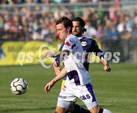 Fussball. OEFB Cup. SAK gegen Red Bull Salzburg. Darjan Aleksic, (SAK),  Simon Cziommer (Salzburg). Klagenfurt, 21.9.2011.
Foto: Kuess
---
pressefotos, pressefotografie, kuess, qs, qspictures, sport, bild, bilder, bilddatenbank