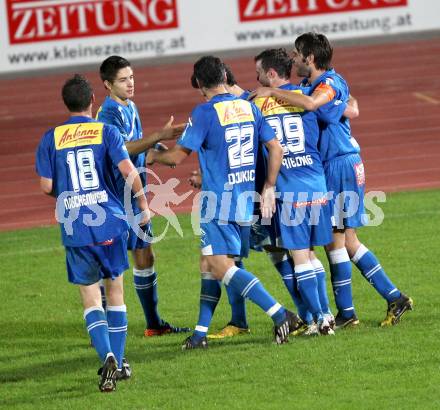 Fussball. Regionalliga. VSV gegen Pasching. Torjubel VSV. Villach, 23.9.2011. 
Foto: Kuess

---
pressefotos, pressefotografie, kuess, qs, qspictures, sport, bild, bilder, bilddatenbank