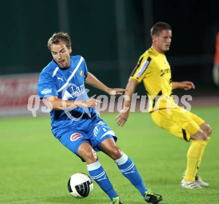 Fussball. Regionalliga. VSV gegen Pasching. Stefan Friessnegger (VSV). Villach, 23.9.2011. 
Foto: Kuess

---
pressefotos, pressefotografie, kuess, qs, qspictures, sport, bild, bilder, bilddatenbank