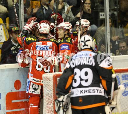 EBEL. Eishockey Bundesliga.  KAC gegen Graz 99ers. Torjubel KAC. Klagenfurt, 23.9.2011.
Foto: Kuess 

---
pressefotos, pressefotografie, kuess, qs, qspictures, sport, bild, bilder, bilddatenbank