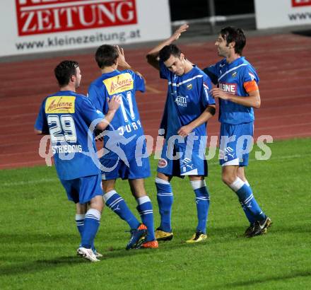 Fussball. Regionalliga. VSV gegen Pasching. Torjubel VSV. Villach, 23.9.2011. 
Foto: Kuess

---
pressefotos, pressefotografie, kuess, qs, qspictures, sport, bild, bilder, bilddatenbank