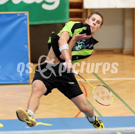 Badminton. ASKOE Kelag Kaernten gegen BSC 70 Linz. Dominik Trojan (Kaernten). Klagenfurt, am 24.9.2011.
Foto: Kuess
---
pressefotos, pressefotografie, kuess, qs, qspictures, sport, bild, bilder, bilddatenbank