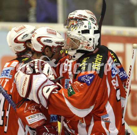 EBEL. Eishockey Bundesliga.  KAC gegen SAPA Fehervar AV19. Jubel Stephan Geier, Rene Swette (KAC).  Klagenfurt, 25.9.2011.
Foto: Kuess 

---
pressefotos, pressefotografie, kuess, qs, qspictures, sport, bild, bilder, bilddatenbank