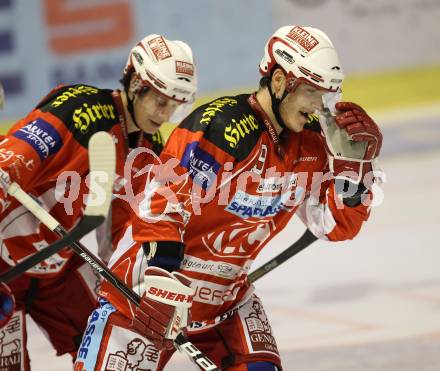 EBEL. Eishockey Bundesliga.  KAC gegen SAPA Fehervar AV19. Torjubel Stephan Geier Nikolaus Holzer (KAC). Klagenfurt, 25.9.2011.
Foto: Kuess 

---
pressefotos, pressefotografie, kuess, qs, qspictures, sport, bild, bilder, bilddatenbank