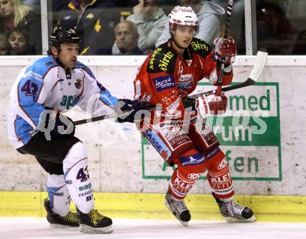 EBEL. Eishockey Bundesliga.  KAC gegen SAPA Fehervar AV19. Raphael Herburger, (KAC), Tamas Sille (Alba Volan). Klagenfurt, 25.9.2011.
Foto: Kuess 

---
pressefotos, pressefotografie, kuess, qs, qspictures, sport, bild, bilder, bilddatenbank