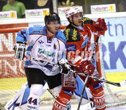 EBEL. Eishockey Bundesliga.  KAC gegen SAPA Fehervar AV19. Dieter kalt, (KAC), Juray Durco (Alba Volan). Klagenfurt, 25.9.2011.
Foto: Kuess 

---
pressefotos, pressefotografie, kuess, qs, qspictures, sport, bild, bilder, bilddatenbank