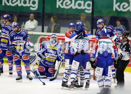 EBEL. Eishockey Bundesliga. EC Rekord Fenster VSV gegen KHL Medvescak Zagreb. Torjubel Zagreb. Villach, am 25.9.2011.
Foto: Kuess 


---
pressefotos, pressefotografie, kuess, qs, qspictures, sport, bild, bilder, bilddatenbank